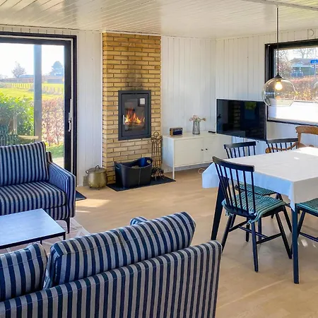 Beautiful In With House Sea View Holiday home *