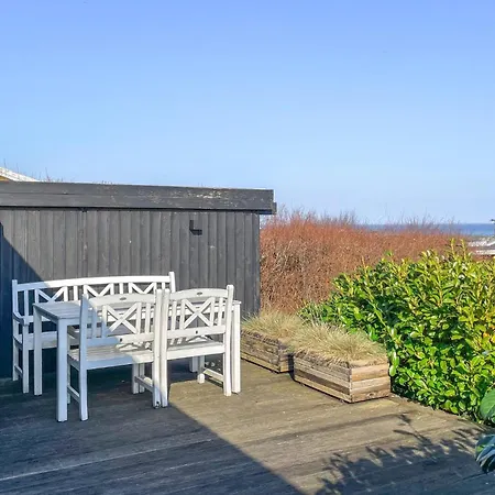 Beautiful In With House Sea View *